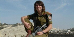 heboh-tentara-wanita-israel-ingin-jadi-wanita-palestina-l083